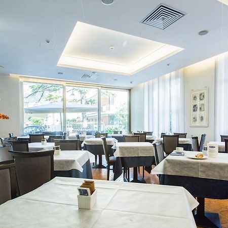 Nautilus Hotel Riccione Exterior photo